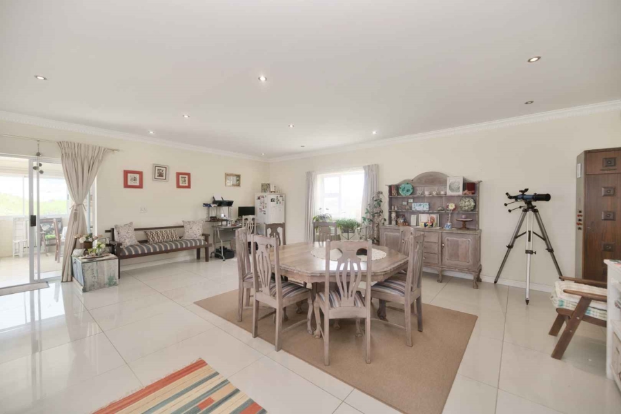4 Bedroom Property for Sale in Pearly Beach Western Cape